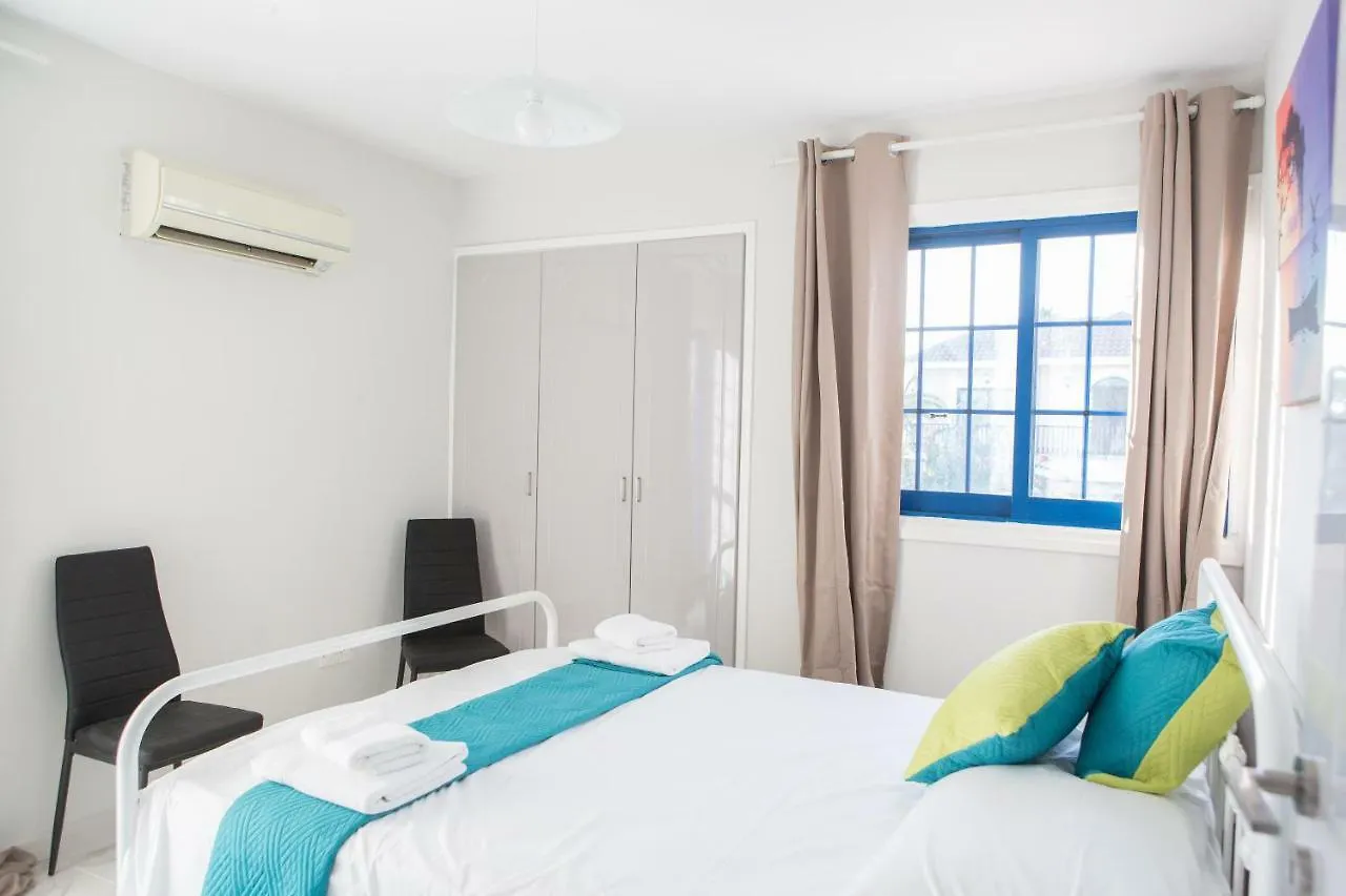 Must Stay - Evripidou Holiday Flats Larnaca