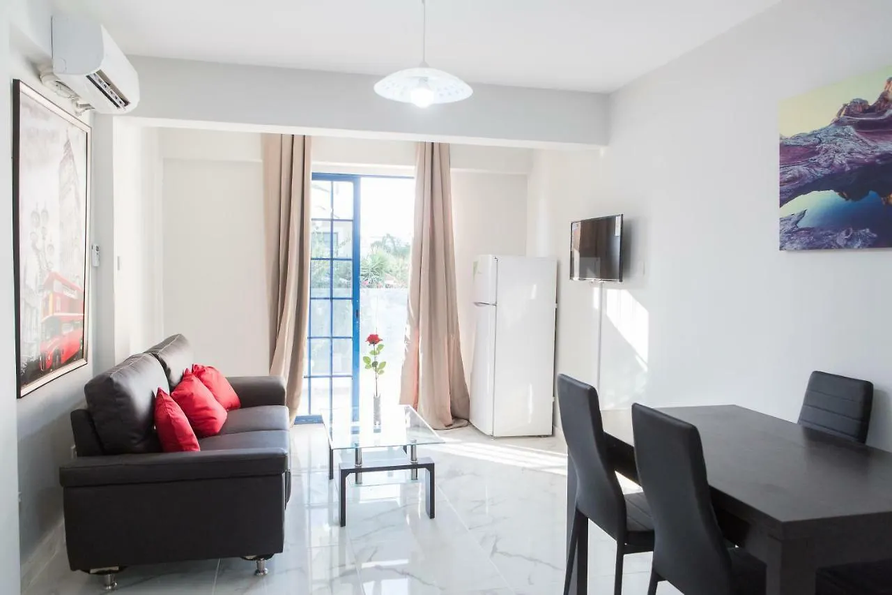 Apartment Must Stay - Evripidou Holiday Flats Larnaca