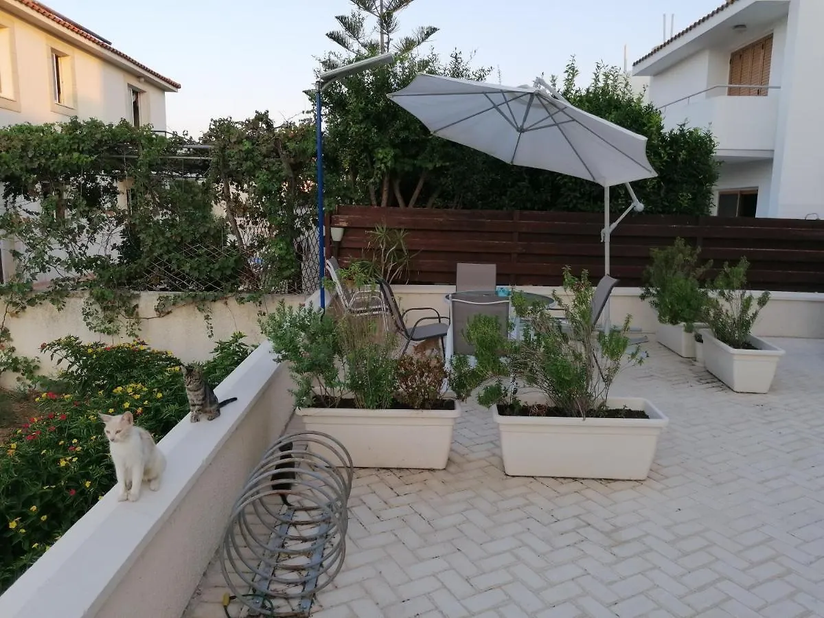 Must Stay - Evripidou Holiday Flats لارنكا 0*,